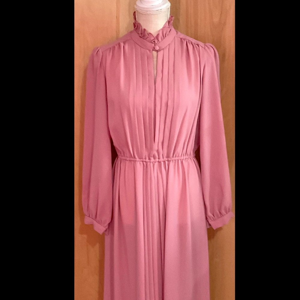 Vintage pink pleated ruffle maxi dress - EUC